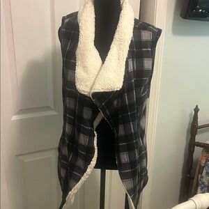 Matilda Jane Black and Gray Plaid Cardigan   A